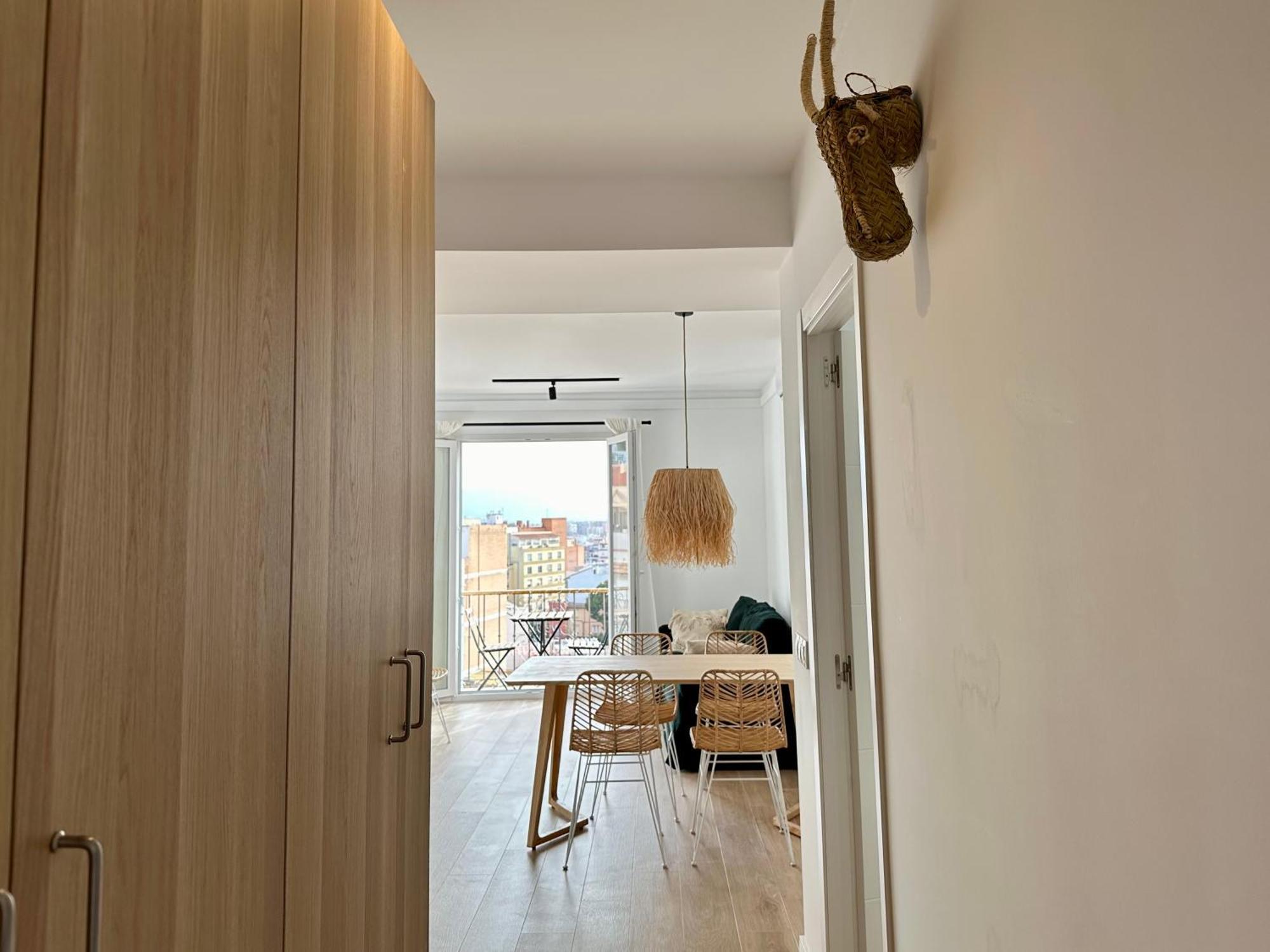 Atico Con Solarium Y Bbq Cerca Del Centro 6 Pax Daire Málaga Dış mekan fotoğraf