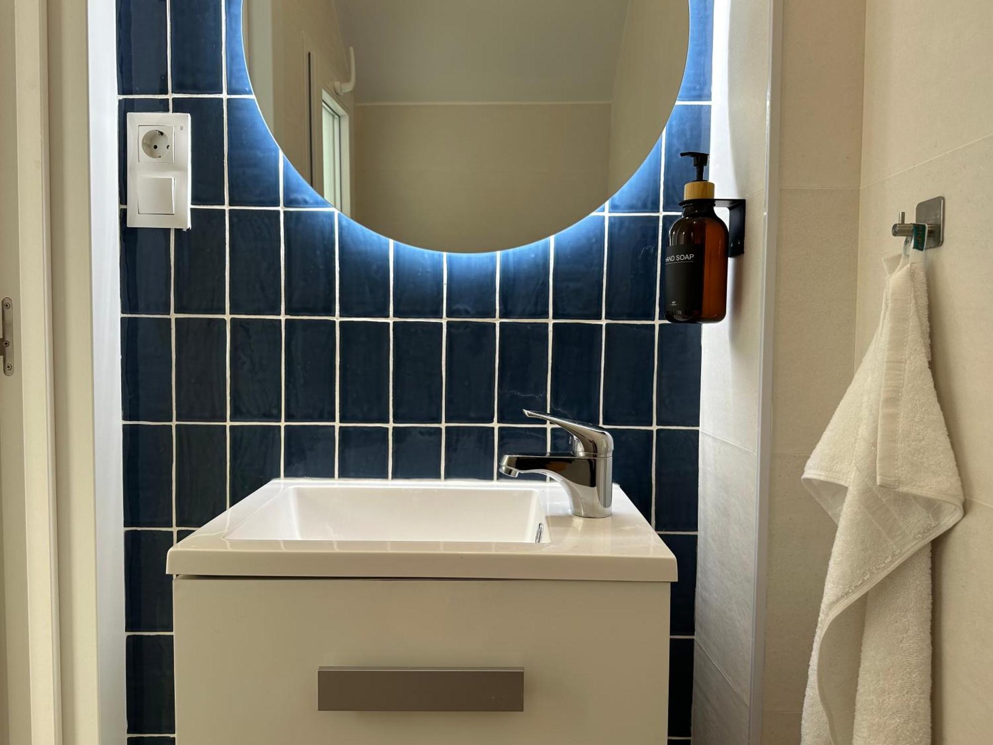 Atico Con Solarium Y Bbq Cerca Del Centro 6 Pax Daire Málaga Dış mekan fotoğraf